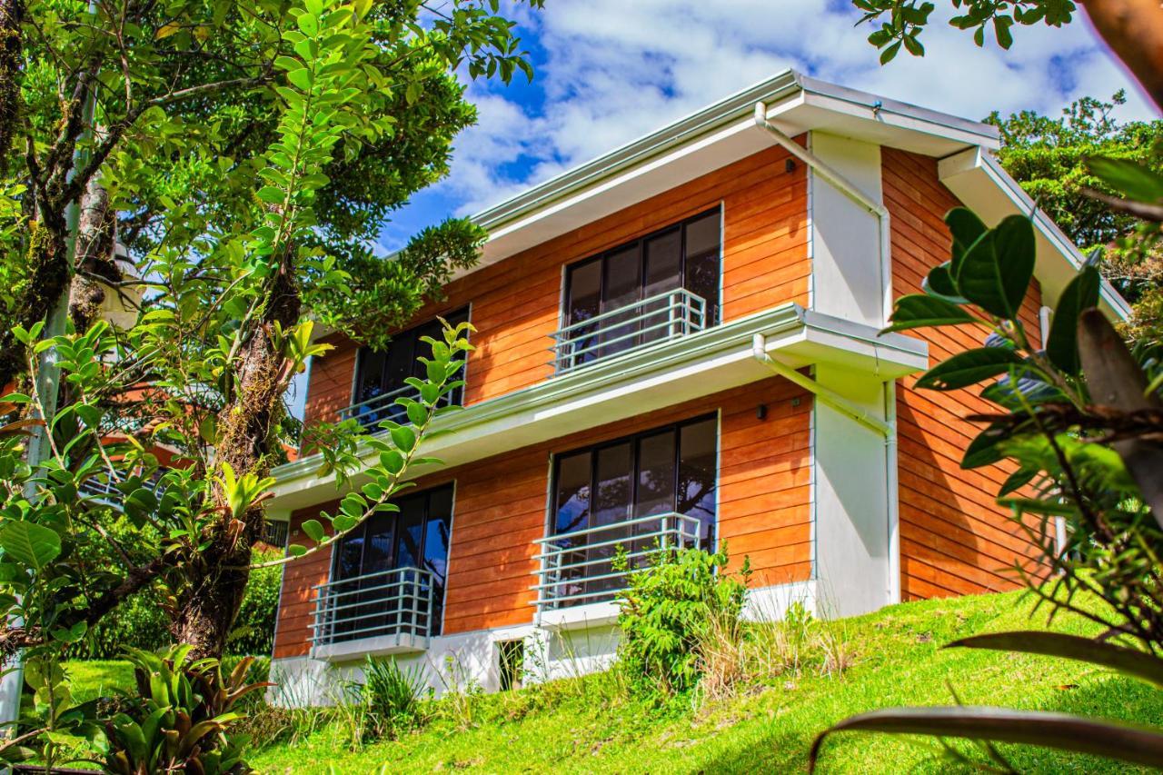 Burbi Lake Lodge Monteverde Exteriör bild